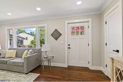 1585 Saint Ann St, Scotch Plains Township, NJ 07076 - Photo 5