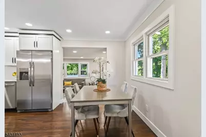 1585 Saint Ann St, Scotch Plains Township, NJ 07076 - Photo 15