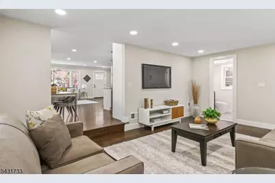 1585 Saint Ann St, Scotch Plains Township, NJ 07076 - Photo 11