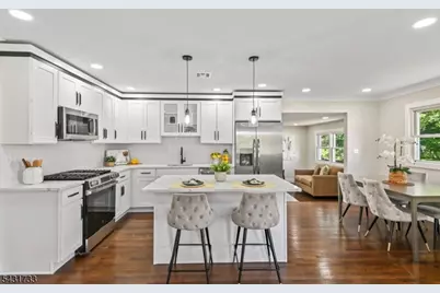 1585 Saint Ann St, Scotch Plains Township, NJ 07076 - Photo 13