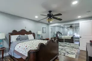 14 Buttonwood Dr, Franklin Township, NJ 08873 - Photo 19