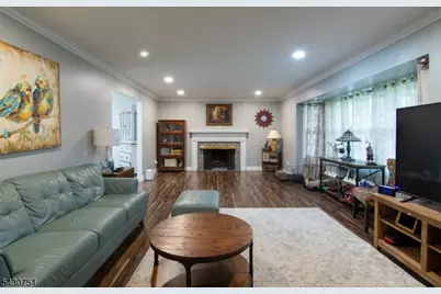 14 Buttonwood Dr, Franklin Township, NJ 08873 - Photo 3