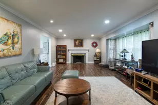 14 Buttonwood Dr, Franklin Township, NJ 08873 - Photo 3