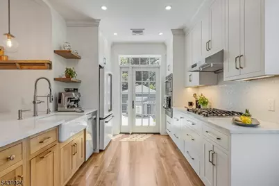 36 Salter Pl, Maplewood, NJ 07040 - Photo 21