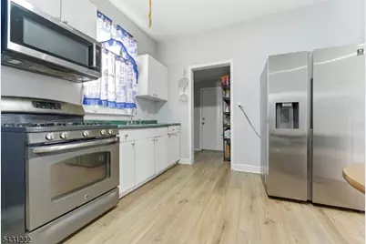822-24 W 6th St #2, Plainfield, NJ 07063 - Photo 9