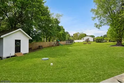101 Sunnyview Ave West, Mansfield Township, NJ 07840 - Photo 39