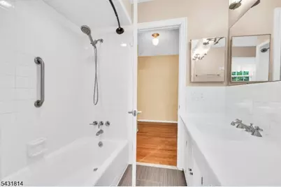 28 Bennington Rd, Morris Township, NJ 07960 - Photo 9