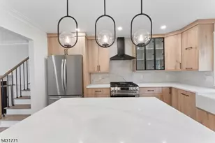 185 Maple St, Roselle Park, NJ 07204 - Photo 9