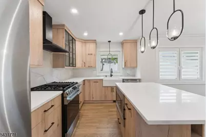 185 Maple St, Roselle Park, NJ 07204 - Photo 5