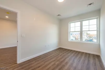 515 Union Blvd #28, Totowa, NJ 07512 - Photo 9