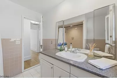 121 Kenneth Ter, South Orange, NJ 07079 - Photo 25