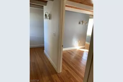 325 Greenwich St, Greenwich Township, NJ 08886 - Photo 5
