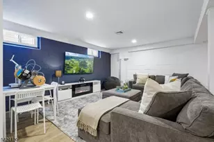 7 N Wyoming Ave, South Orange, NJ 07079 - Photo 37