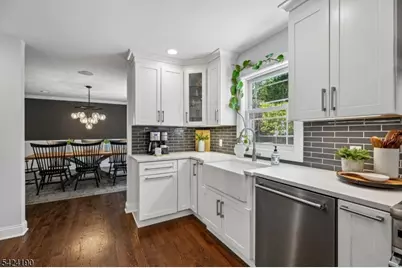 7 N Wyoming Ave, South Orange, NJ 07079 - Photo 7