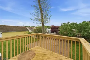 7 Willow St, Mount Arlington, NJ 07856 - Photo 15