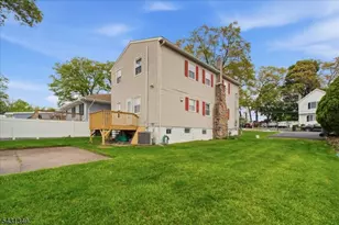 7 Willow St, Mount Arlington, NJ 07856 - Photo 37