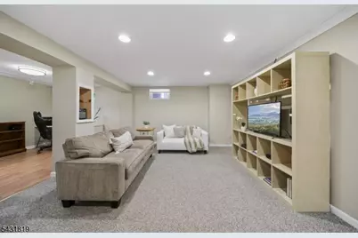66 Linwood Ave, Midland Park, NJ 07432 - Photo 27