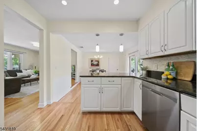 66 Linwood Ave, Midland Park, NJ 07432 - Photo 13