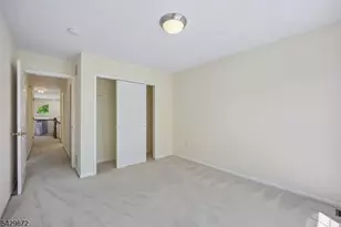 72 Dorchester Dr, Bernards Township, NJ 07920 - Photo 23