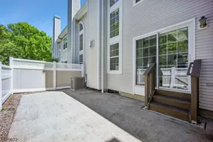 72 Dorchester Dr, Bernards Township, NJ 07920 - Photo 33