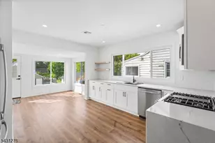 11 Dunkerly St, Totowa, NJ 07512 - Photo 9