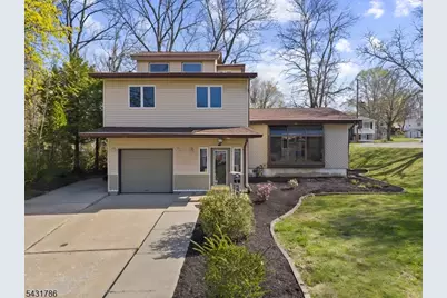 14 Trenton Pl, Newton, NJ 07860 - Photo 1