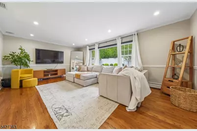 9 Wingate Way, Roseland, NJ 07068 - Photo 11