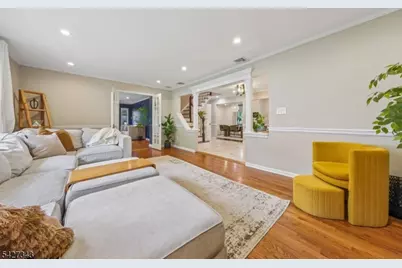 9 Wingate Way, Roseland, NJ 07068 - Photo 13