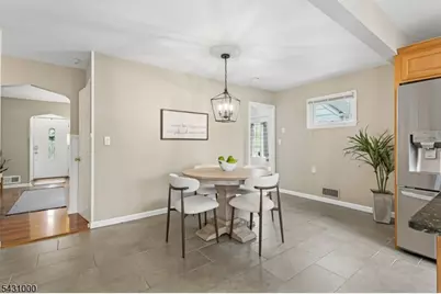 90 Columbia Ave, Nutley, NJ 07110 - Photo 11