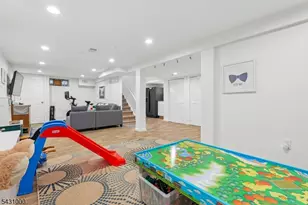 90 Columbia Ave, Nutley, NJ 07110 - Photo 23