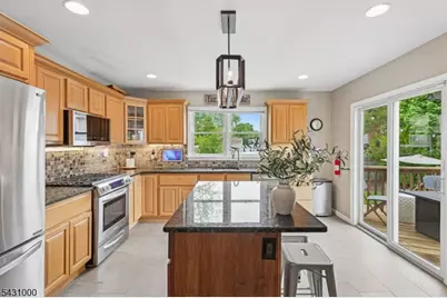 90 Columbia Ave, Nutley, NJ 07110 - Photo 9