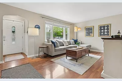 90 Columbia Ave, Nutley, NJ 07110 - Photo 3