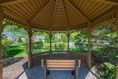 3 Pebble Rd #D1, Woodland Park, NJ 07424 - Photo 49