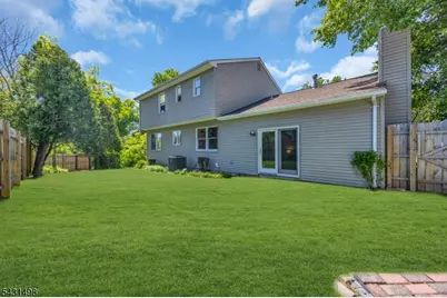 18 Johnfield Ct, Piscataway Township, NJ 08854 - Photo 5