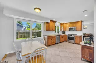 18 Johnfield Ct, Piscataway Township, NJ 08854 - Photo 17