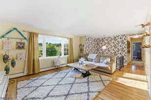29 Albertine Pl, West Milford, NJ 07438 - Photo 7