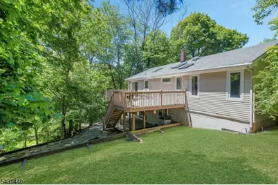 34 Bear Brook Ln, Livingston, NJ 07039 - Photo 33
