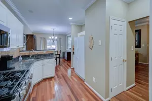 10 Cypress Ct, Clinton, NJ 08809 - Photo 15