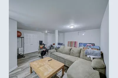 10 Cypress Ct, Clinton, NJ 08809 - Photo 29