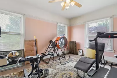 141 Aycrigg Ave, Passaic, NJ 07055 - Photo 23
