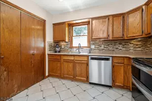 25 Hope Rd, Liberty Township, NJ 07838 - Photo 17