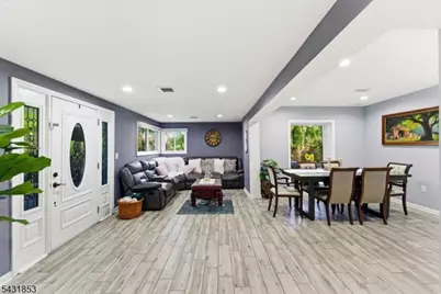 47 Dupont Ave, Wanaque, NJ 07420 - Photo 5