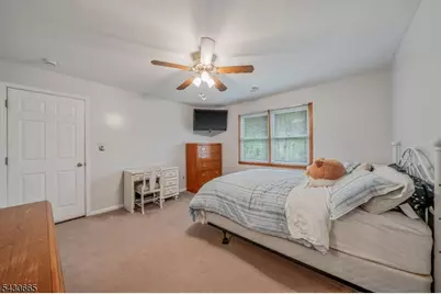 11 Ledgerock Ct, Parsippany, NJ 07950 - Photo 27