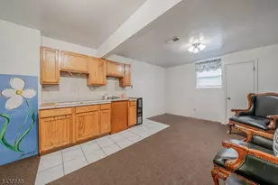 11 Ledgerock Ct, Parsippany, NJ 07950 - Photo 37