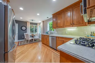 659 Fairmount Ave, Chatham Township, NJ 07928 - Photo 11
