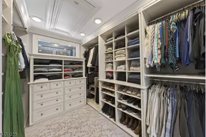 14 Cross Gates, Millburn, NJ 07078 - Photo 35