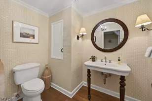 14 Cross Gates, Millburn, NJ 07078 - Photo 25