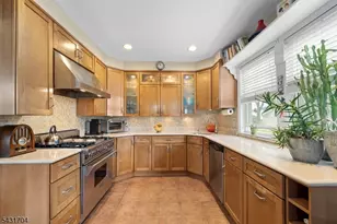 5 Leo Terrace, Bloomfield, NJ 07003 - Photo 7