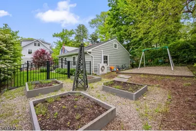 16 Oakview Ave, Maplewood, NJ 07040 - Photo 43