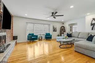 645 Foothill Rd, Bridgewater Twp., NJ 08807 - Photo 3